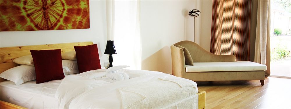 The Place Resort At Tokeh Beach Фритаун Экстерьер фото